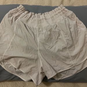 Hottie Hot 4” Shorts